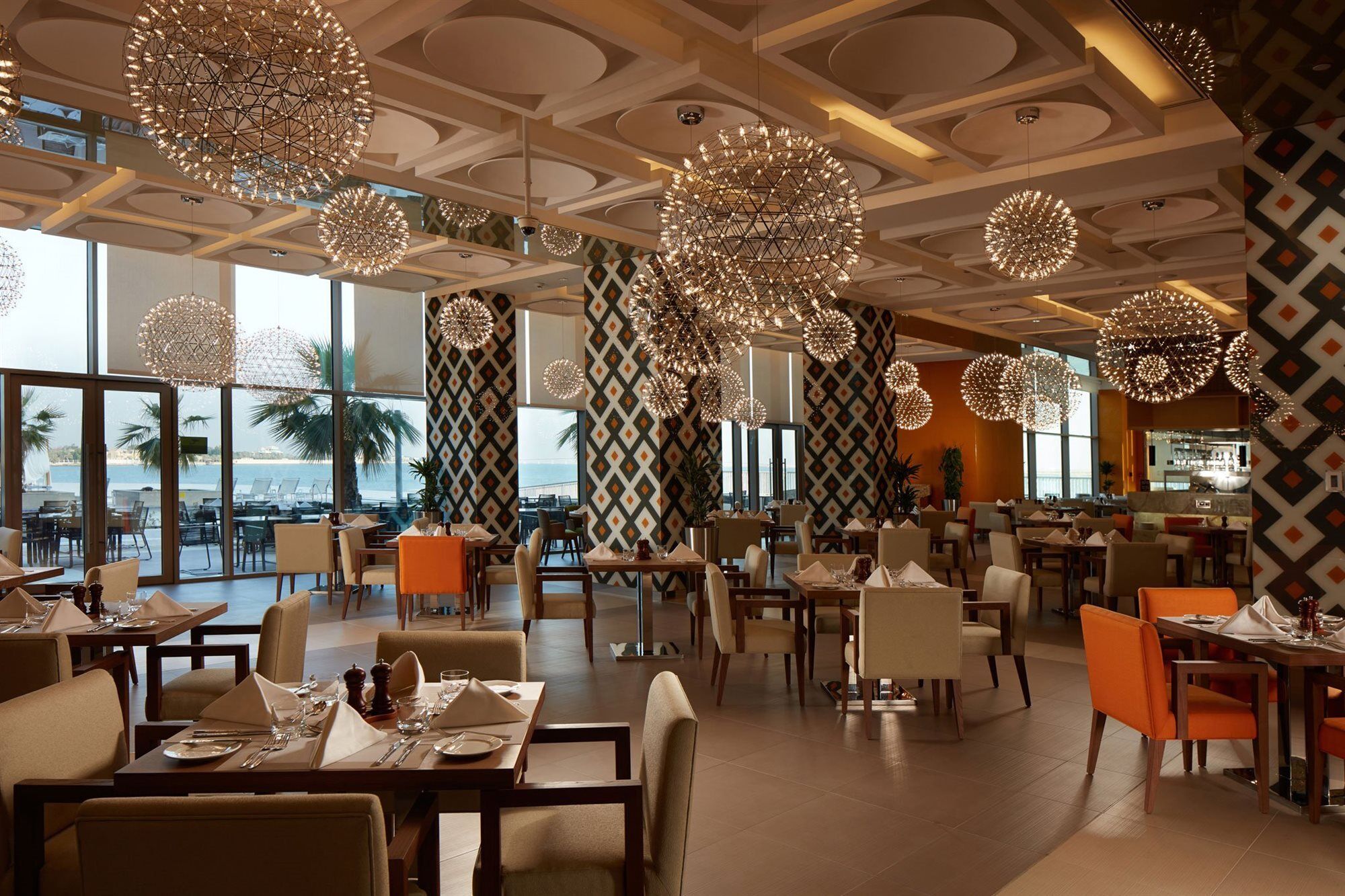 Royal M Hotel Abu Dhabi By Gewan Bagian luar foto The restaurant